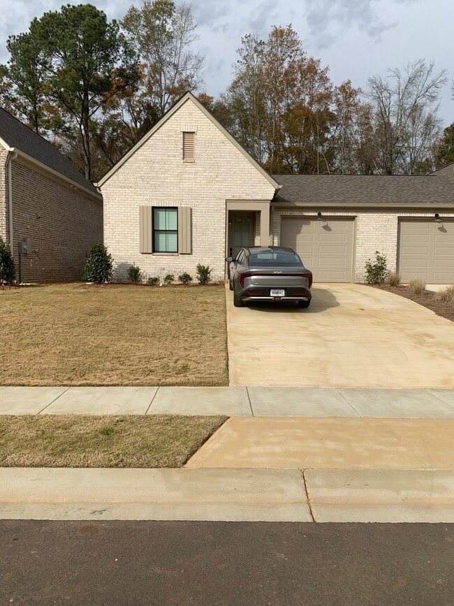 Building Photo - 1106 Stonebrook Ln