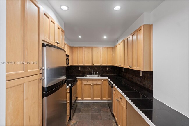 Photo - 145 SE 25th Rd Unit 404