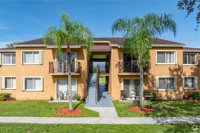 Photo - Winchester Gardens