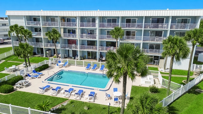 Photo - Oceanfront 2 Bedroom Condo with Stunning Views Unit 16