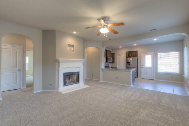 Photo - 1205 Glen Ct