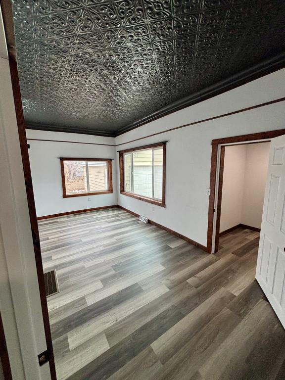 Building Photo - 360 Amoretti St