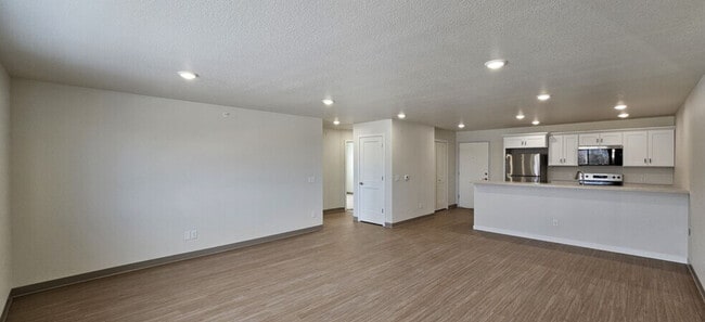 Building Photo - Radel Court