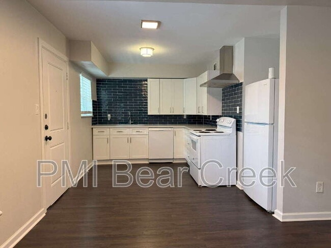 Building Photo - 1824 Thonig Rd Unit 13 Rental