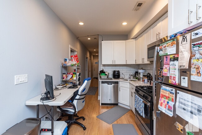 Photo - 2437 N Ashland Ave Unit # 01F