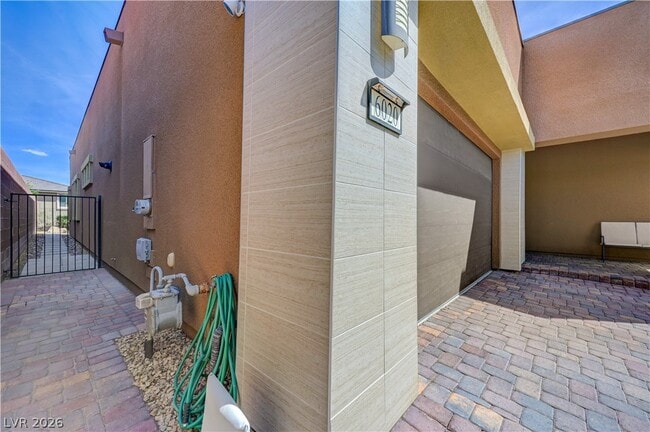 Photo - 6020 Langreo Ln