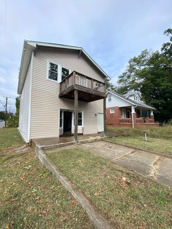 Photo - 5115 Salem St Unit Upstairs - B