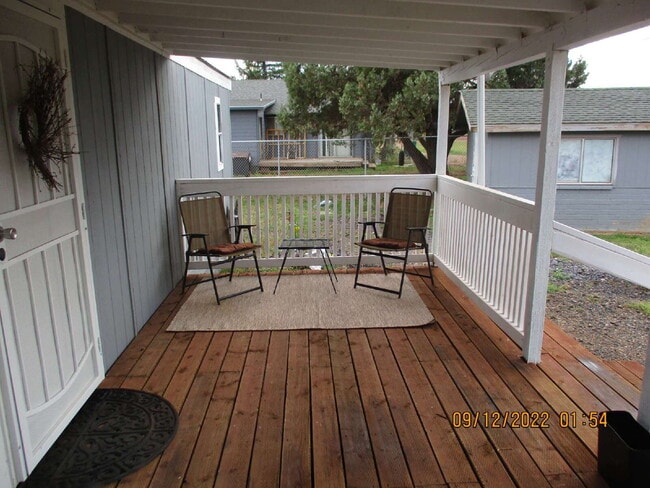 Photo - 4027 White Mountain Rd