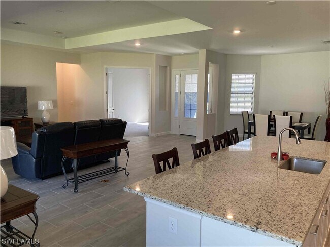 Photo - 11717 Canopy Loop