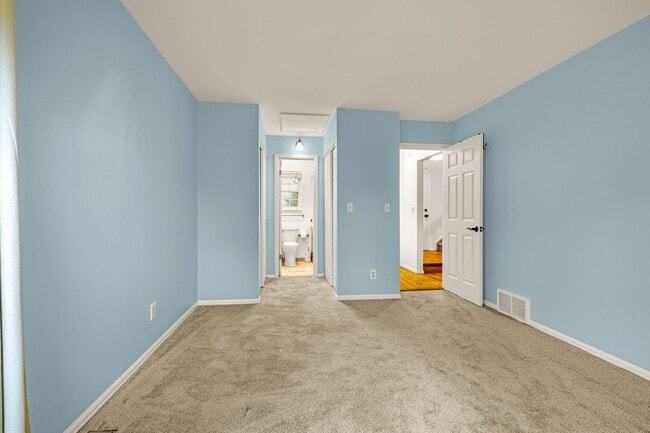 Photo - 108 Cobblestone Dr