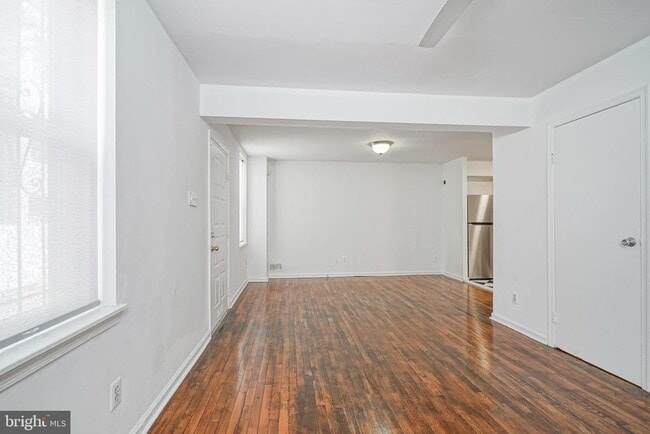 Photo - 1208 Webster St