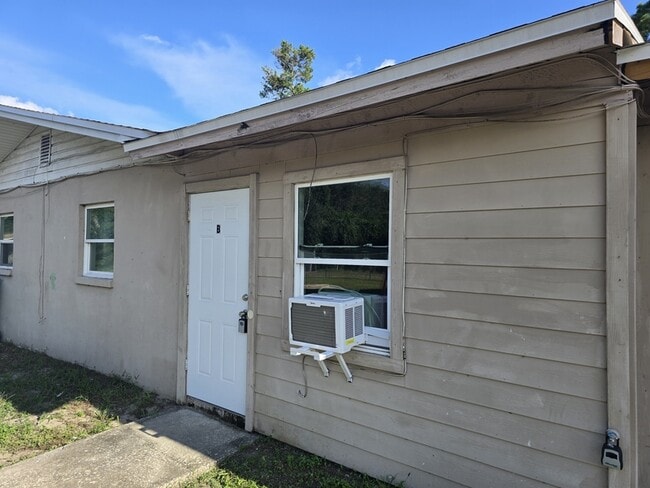 Building Photo - 1624 Coral Way Unit B Rental