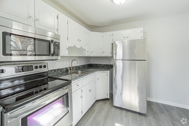 Building Photo - 3800 Farmersville Rd Unit 2 Rental
