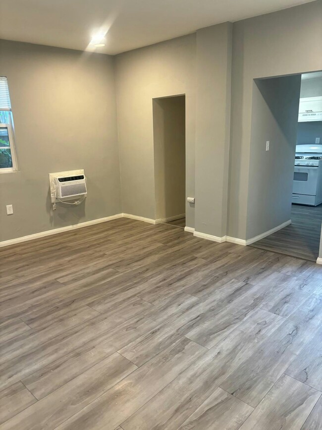 Photo - 3721 Byron St Unit 3727