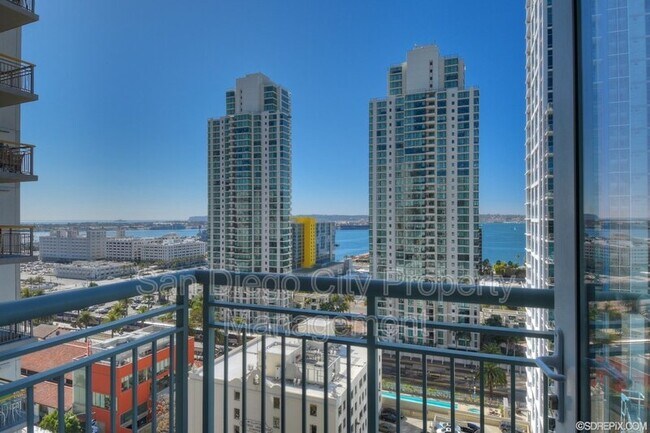 Photo - 1240 India St Unidad #1709