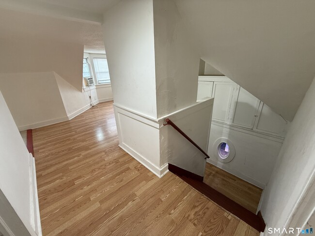 Photo - 58 Kellogg St