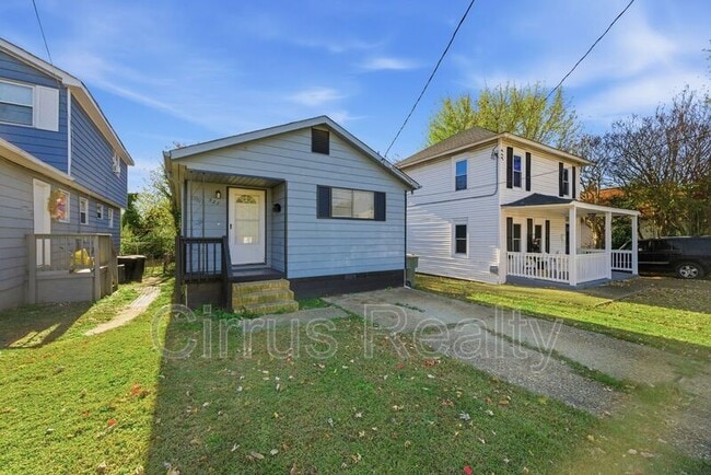 Photo - 327 Sycamore Ave