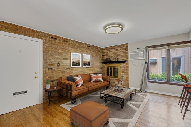 Photo - 862 W Lill Ave Unit 6