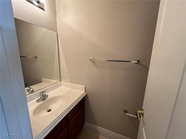 Building Photo - 3213 Regal Swan Pl