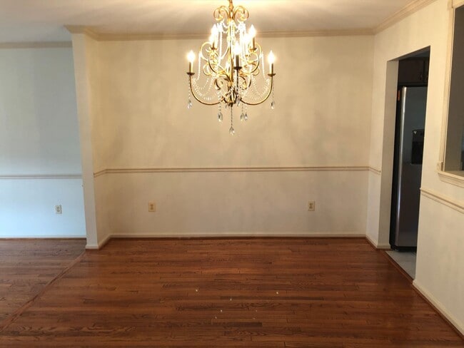 Photo - Spacious Townhome, Great Location!