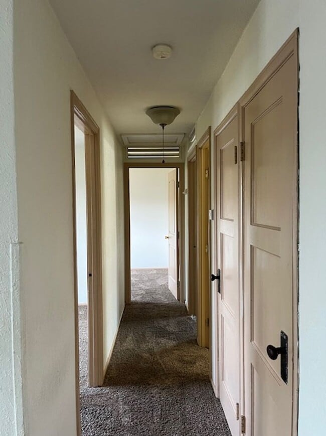 Photo - Sheridan duplex bremerton Unit A