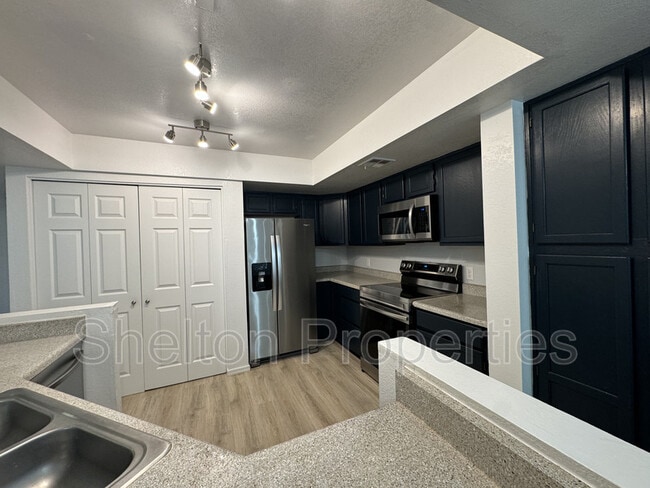Photo - 1331 W Baseline Rd Unit 242