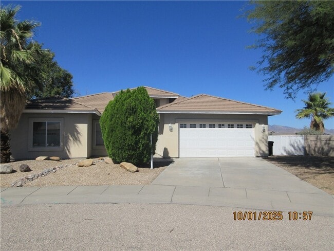 Building Photo - 2301 Graystone Dr