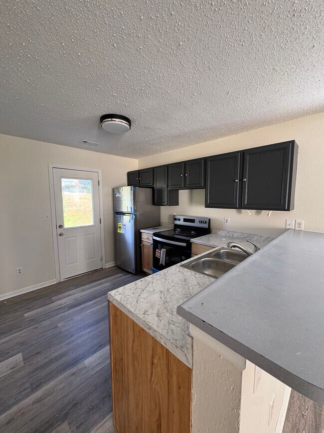 Photo - 1904-1906 Arlene Dr. Unit 1906 Arlene Dr.