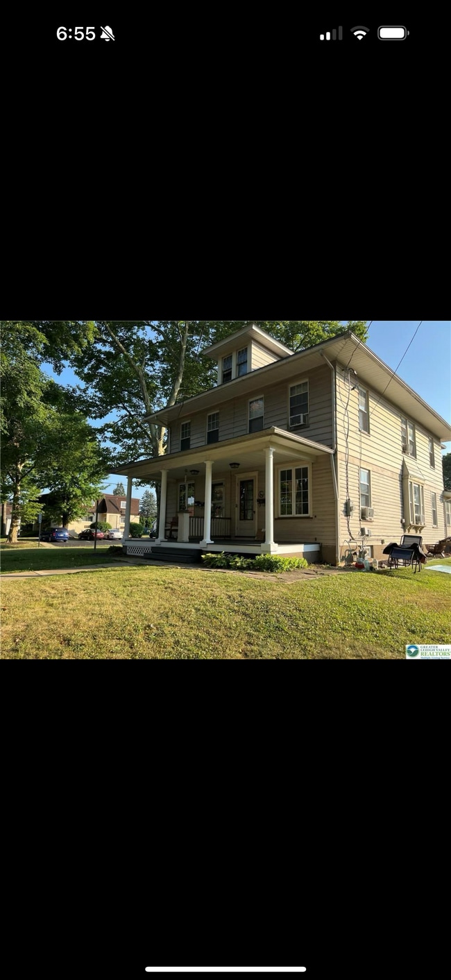 Front of House - 523 S Greenwood Ave House