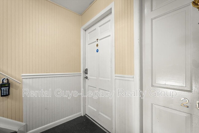 Photo - 4331 Plaza Gate Ln Unit 201