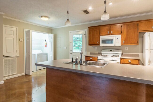 Kitchen - 316 Indian Pointe Dr Unit 316