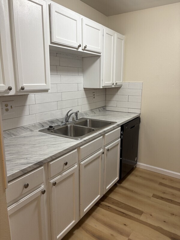 Photo - 3620 Verde Dr