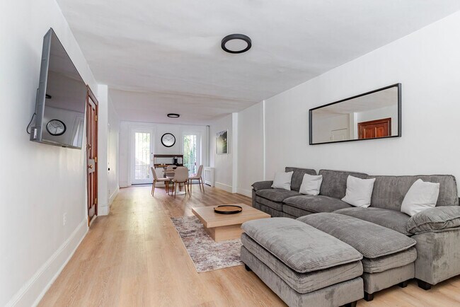 Building Photo - 209 1st Ave Unit FL2-ID1370708P