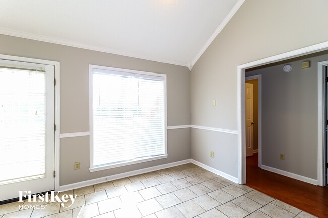 Photo - 7761 Shadow Hills Dr