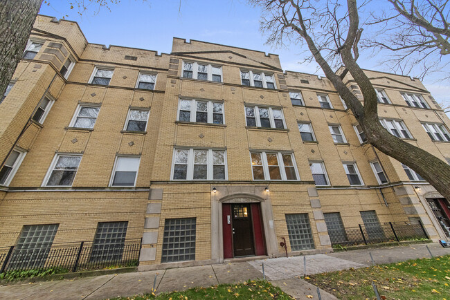 Photo - 3751 W Sunnyside Ave Condo Unit 53-1