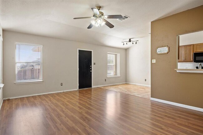 Photo - 203 Altamont St