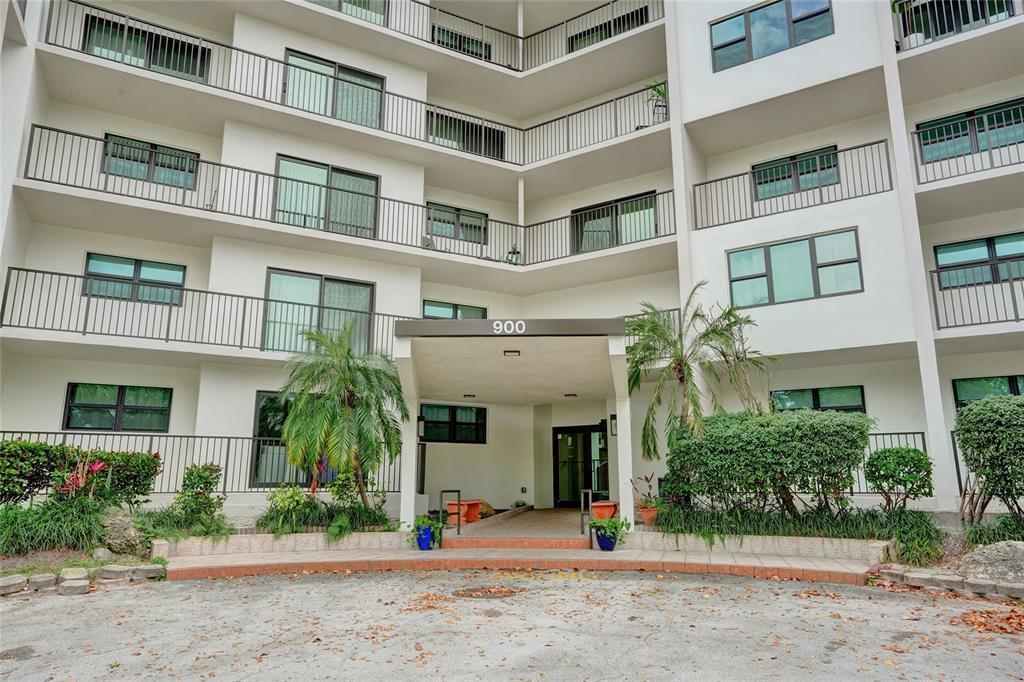 Photo - 900 River Reach Dr (Fort Lauderdale, FL)