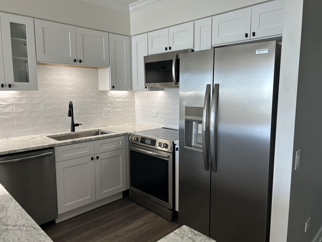 Building Photo - 512 N McClurg Ct Unit 2906