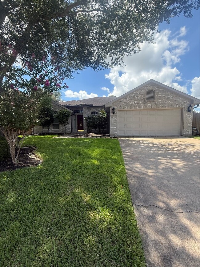 Building Photo - 8210 Paddington Pl Dr