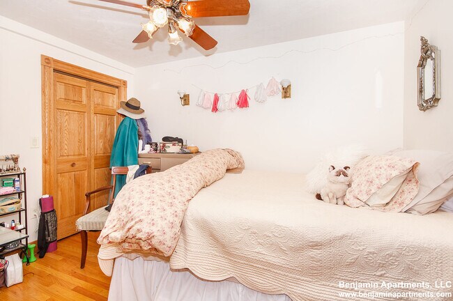 Photo - 61 Anderson St Unit 4