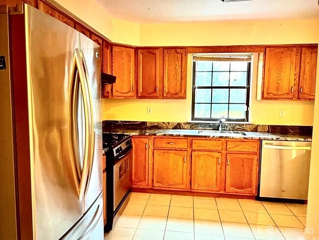 Photo - 2802 Deerfield Dr