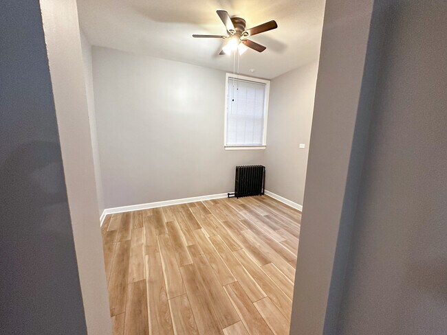 Photo - Pleasant Oak