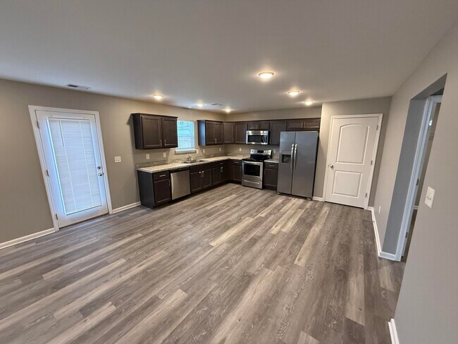 Photo - 2325 Tanksley Way