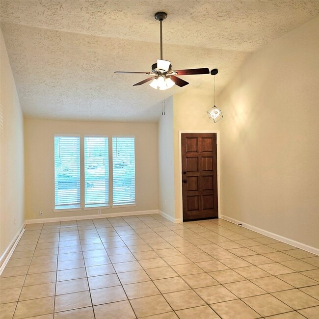 Photo - 3722 Westheimer Pl Dr