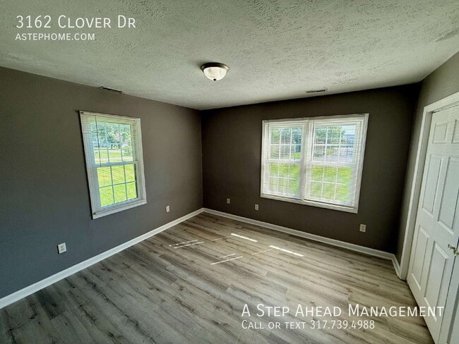 Photo - 3162 Clover Dr