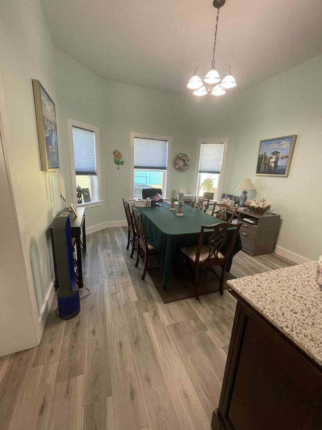 Photo - 3519 Avenue P 1/2