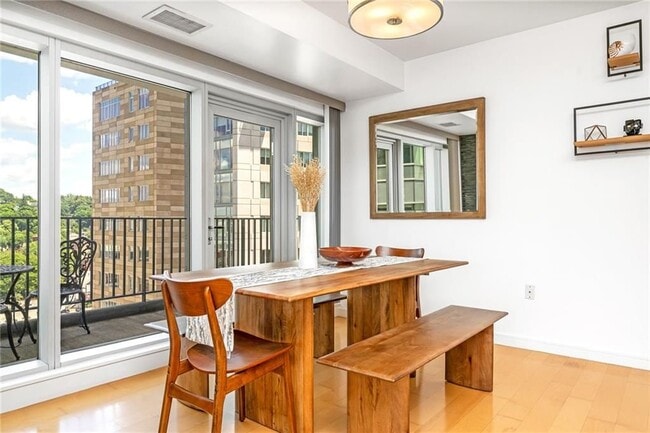 Photo - 200 W Exchange St Unit 1112