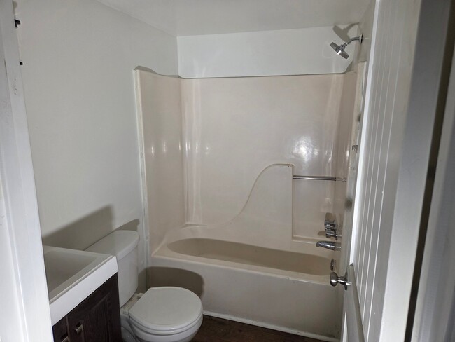 Photo - 1012 W 36th St Unidad A