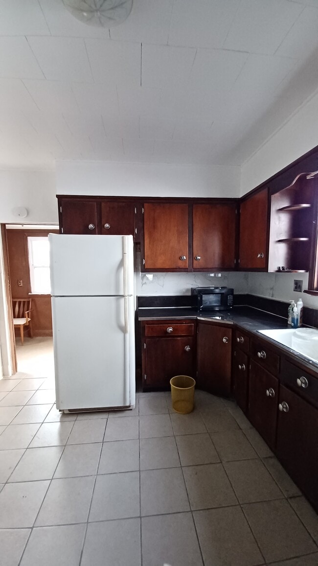 Photo - 33 Center St Unit 1