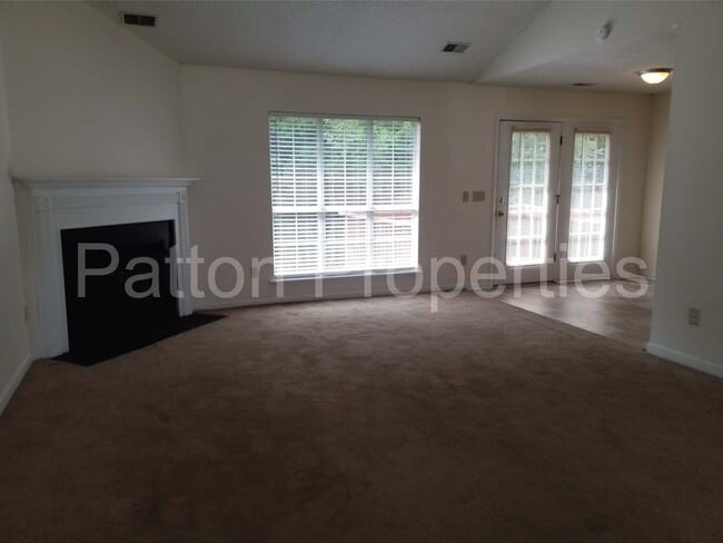 Photo - Winslow Home